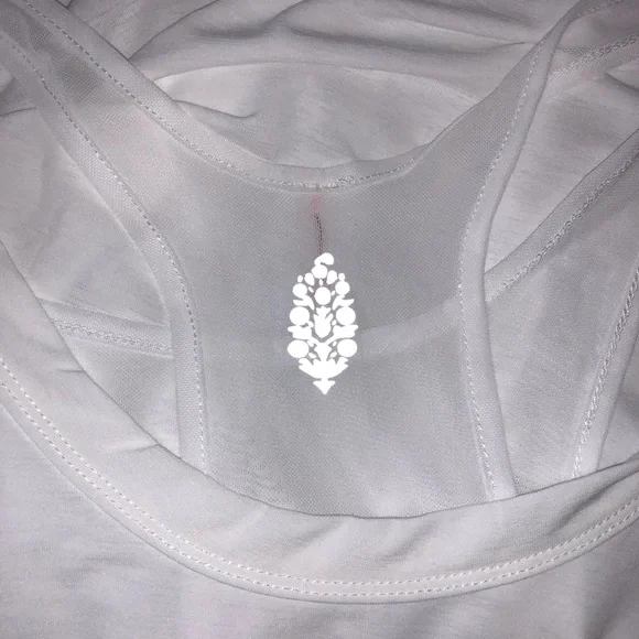 NWOT Tempo Double Vision tank by FP Movement from Free People in size Medium - Picture 6 of 10